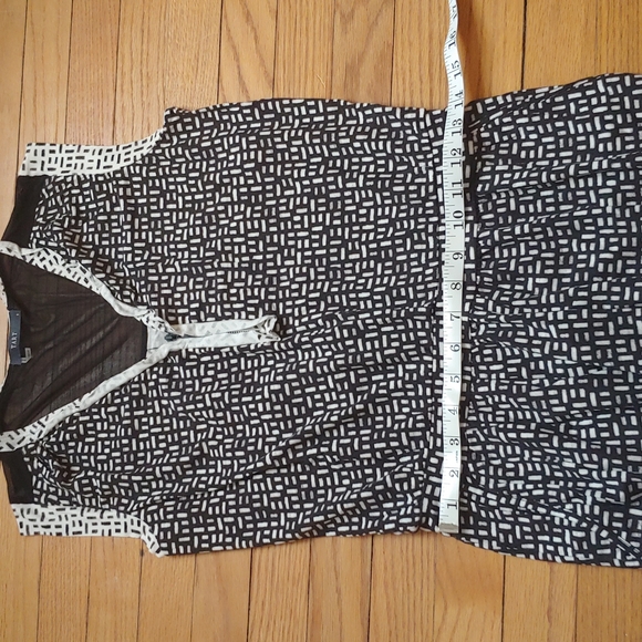 Tart black and white printed onesie romper size small - Picture 11 of 13